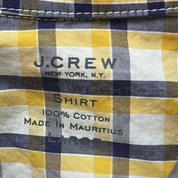 J. Crew‎ Light Weight Button Down Shirt - Picture 2 of 9